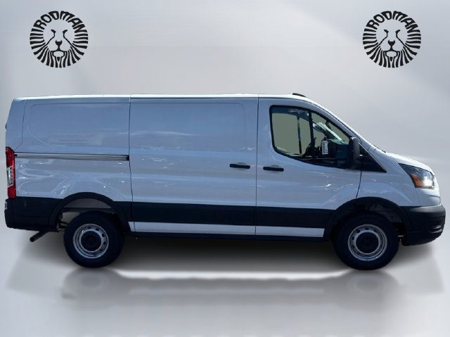 New 2026 Ford Transit 250 Low Roof RWD image 5