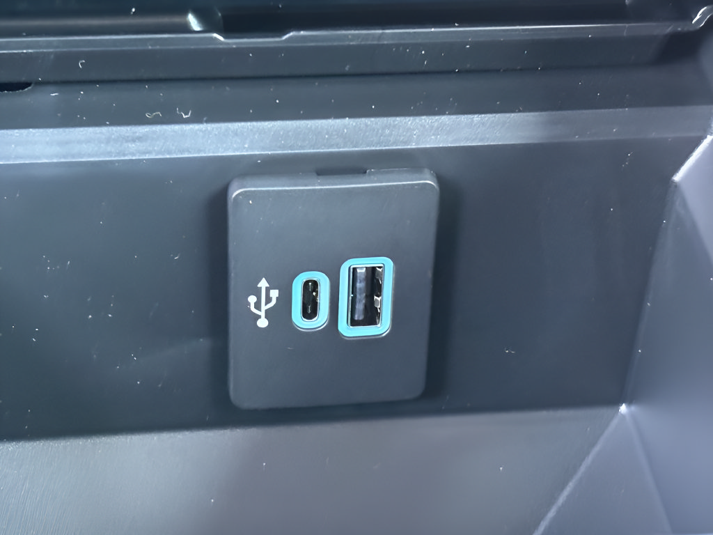 New 2026 Ford F350 Platinum AWD/4WD image 18