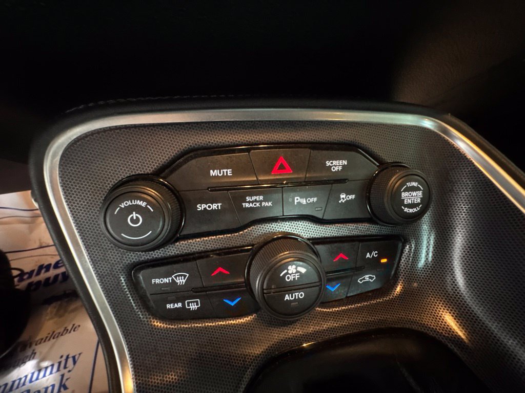 Used 2018 Dodge Challenger R/T Scat Pack w/ Dynamics Package RWD image 19