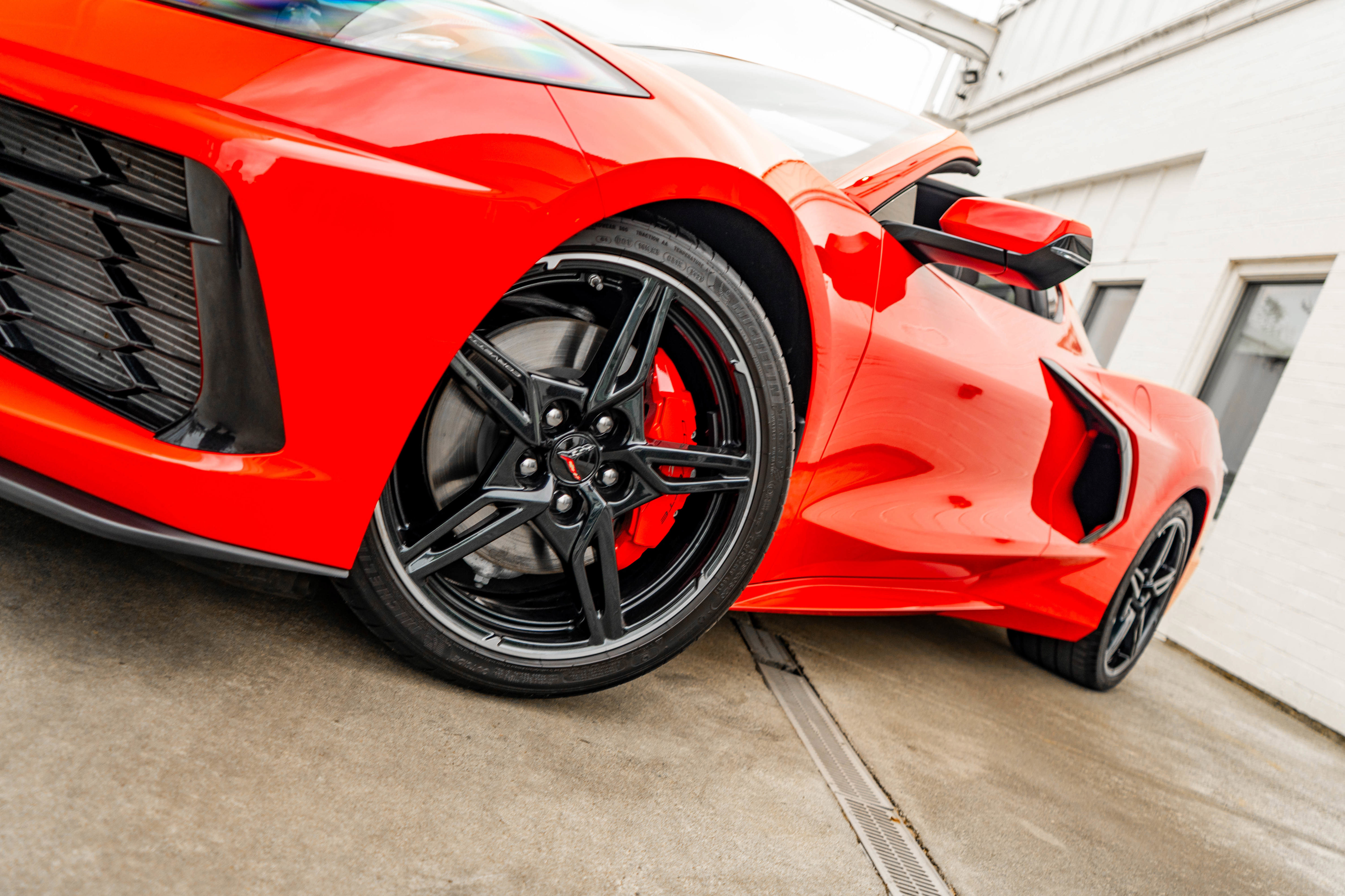 Used 2024 Chevrolet Corvette Stingray Premium Cpe w/ Z51 Performance Package RWD image 4