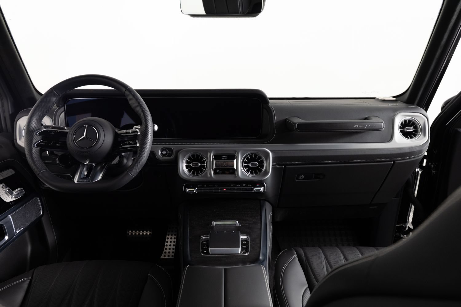 Used 2025 Mercedes-Benz G 63 AMG 4MATIC image 33