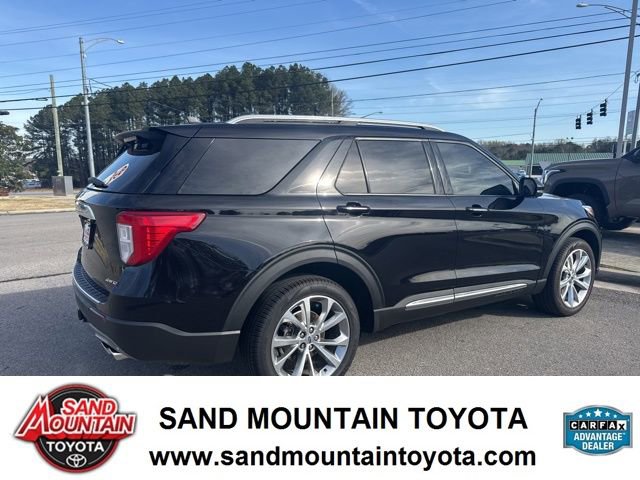 Used 2023 Ford Explorer Platinum w/ Technology Package AWD/4WD image 3
