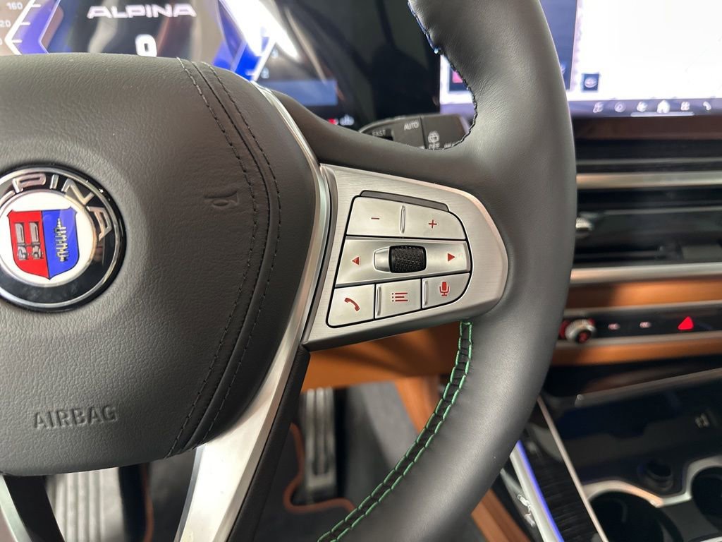 New 2026 BMW ALPINA XB7 image 13