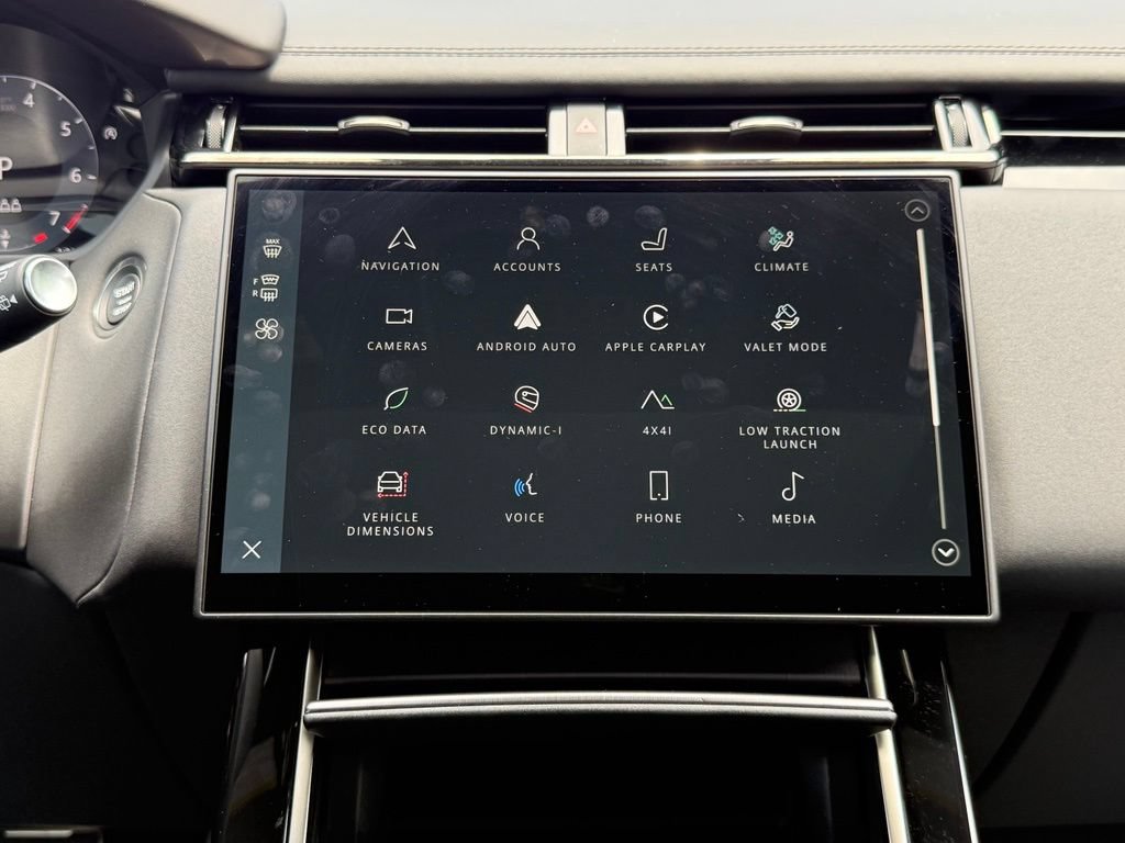 Certified 2026 Land Rover Range Rover Velar Dynamic SE AWD/4WD image 24