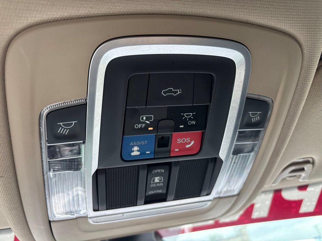 Used 2021 RAM 3500 Laramie AWD/4WD image 25