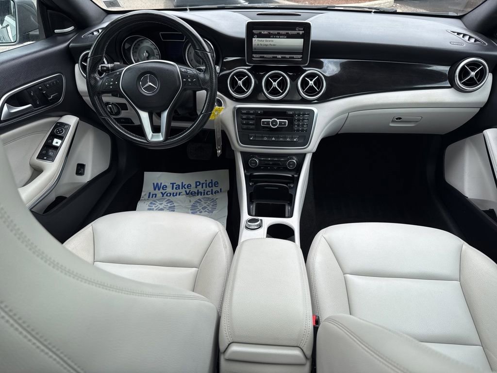 Used 2014 Mercedes-Benz CLA 250 4MATIC image 27