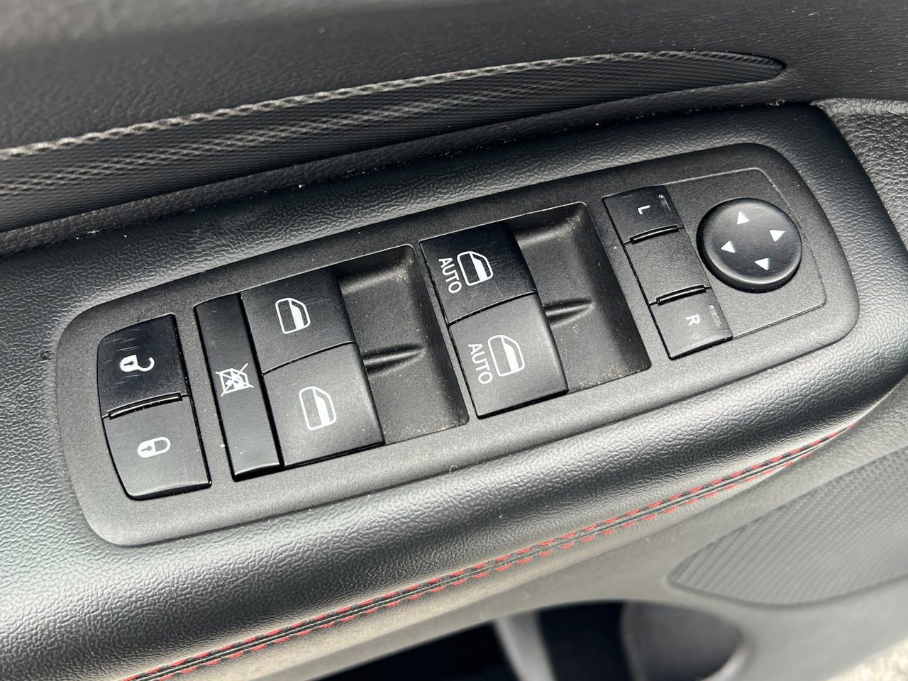 Used 2023 Dodge Durango GT image 18