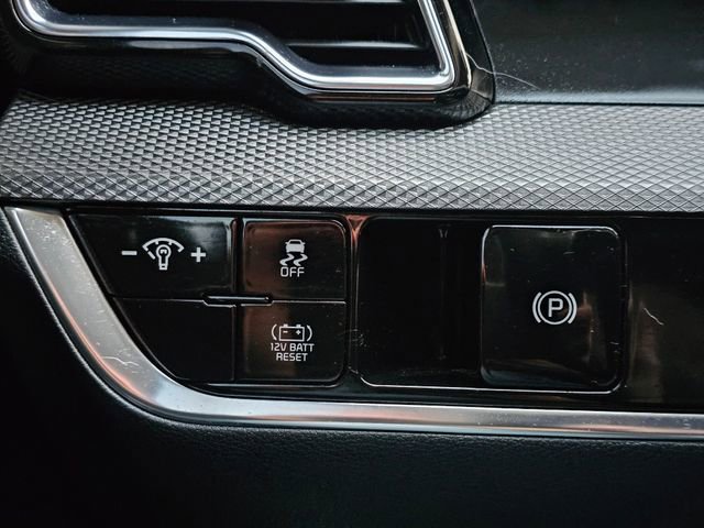 Certified 2023 Kia Sportage LX image 33
