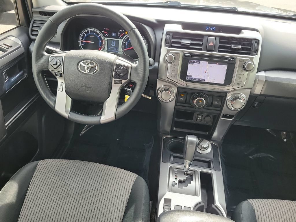 Used 2016 Toyota 4Runner SR5 AWD/4WD image 26