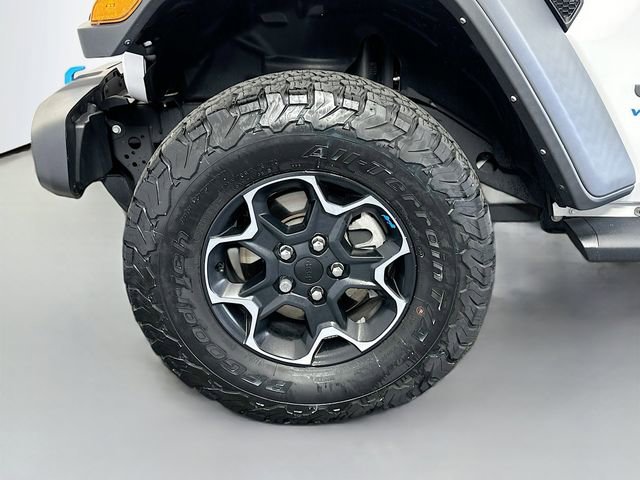 Used 2022 Jeep Wrangler Unlimited Rubicon 4xe w/ Cold Weather Group image 30