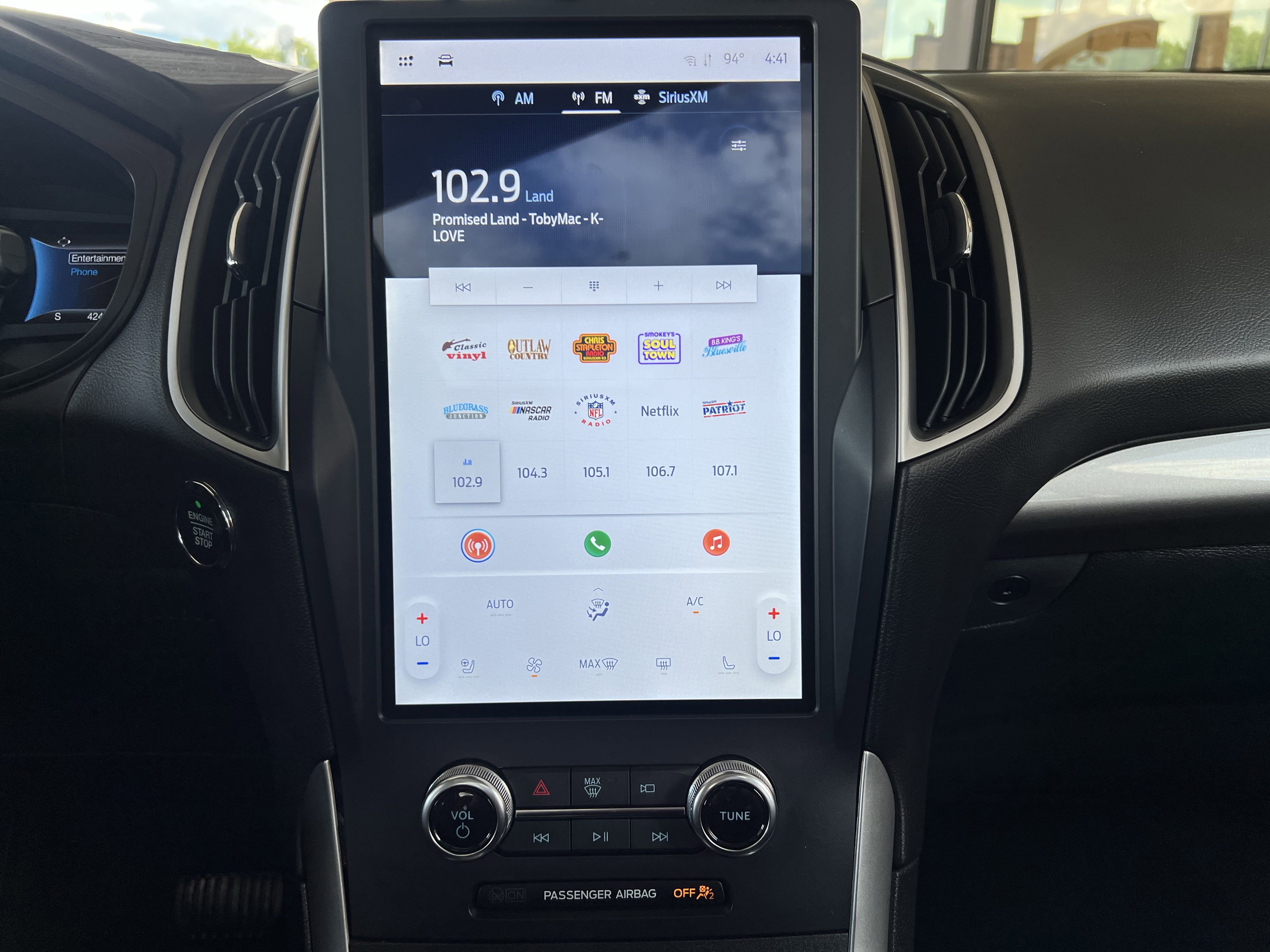 Used 2024 Ford Edge SEL w/ Convenience Package image 21
