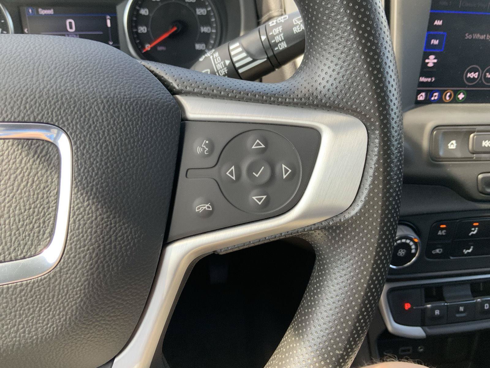Used 2023 GMC Terrain SLE AWD/4WD image 29