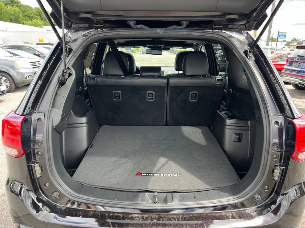 Used 2022 Mitsubishi Outlander GT AWD/4WD image 24