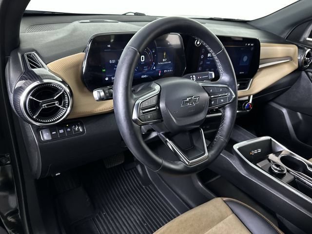 Used 2026 Chevrolet Equinox ACTIV w/ Convenience Package III AWD/4WD image 10