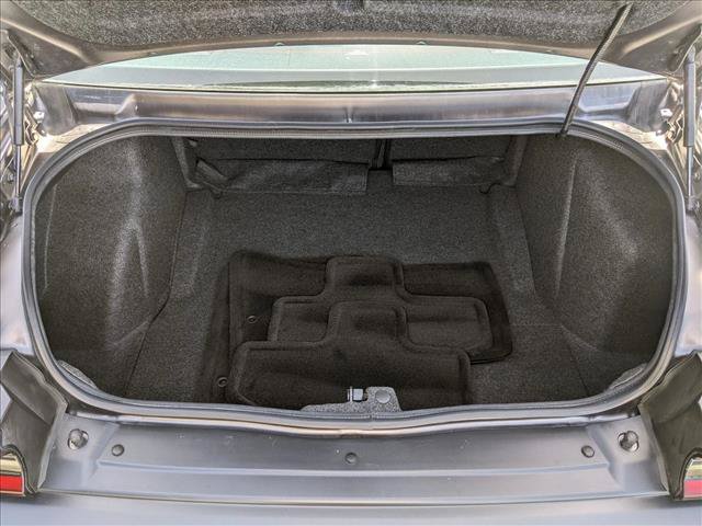 Used 2019 Dodge Challenger SXT w/ Blacktop Package RWD image 6