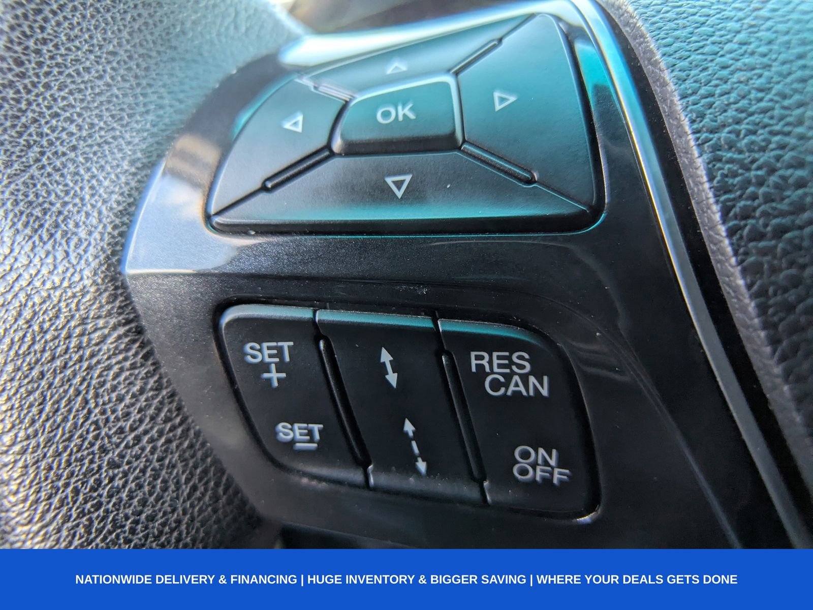 Used 2017 Ford Explorer Limited image 34