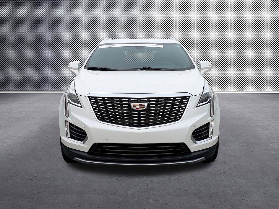 Certified 2025 Cadillac XT5 Premium Luxury image 2