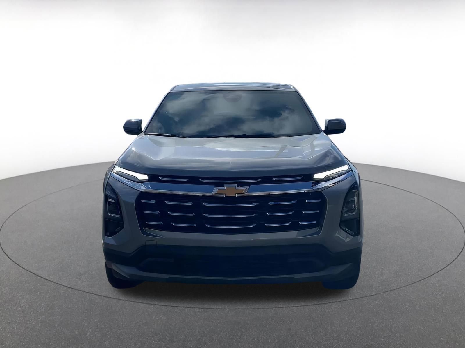 Used 2025 Chevrolet Equinox LT image 4