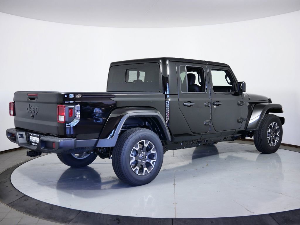Certified 2024 Jeep Gladiator Sport w/ Premium Package image 11