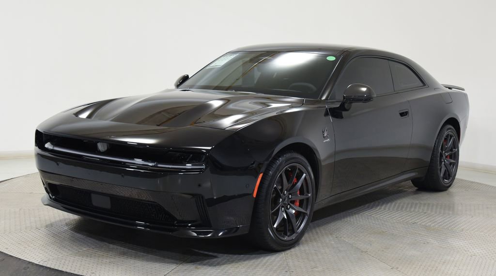 Used 2024 Dodge Charger Daytona Scat Pack w/ Plus Group AWD/4WD image 9