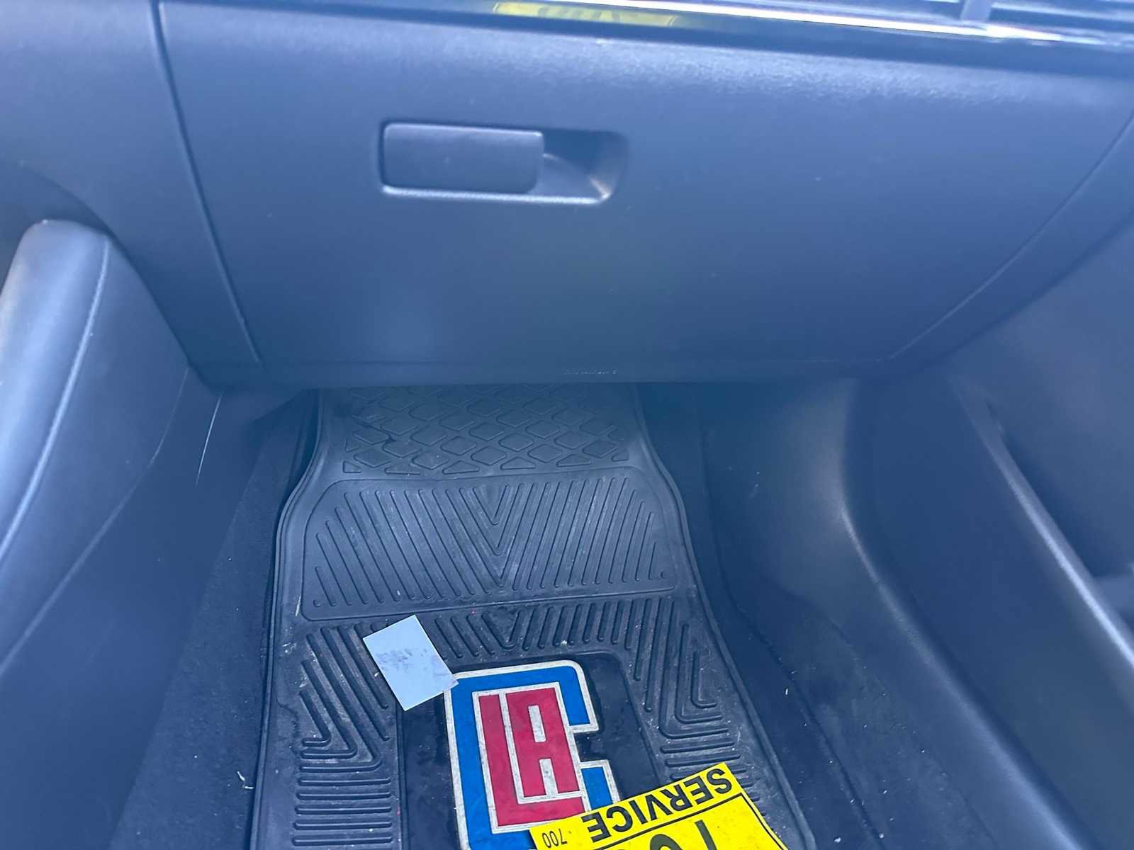 Used 2020 MAZDA MAZDA3 Hatchback w/ Preferred Package image 19