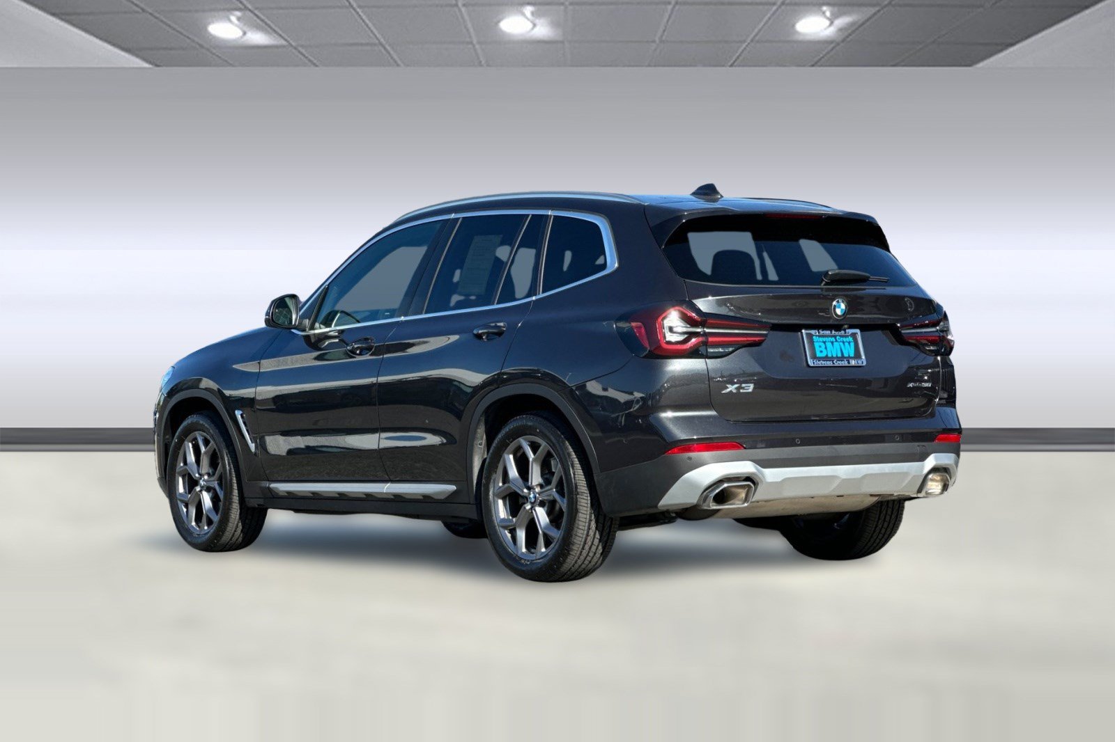 Certified 2024 BMW X3 xDrive30i w/ Convenience Package AWD/4WD image 3