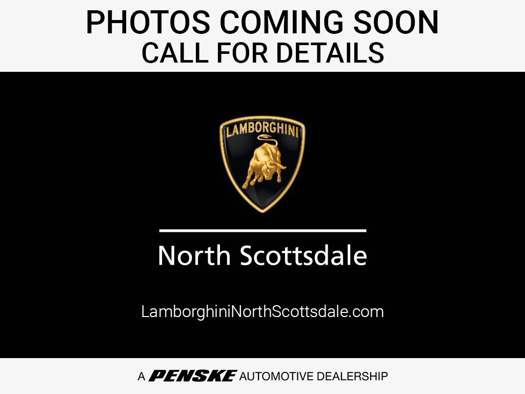 Used 2026 Lamborghini Urus SE AWD/4WD image 1