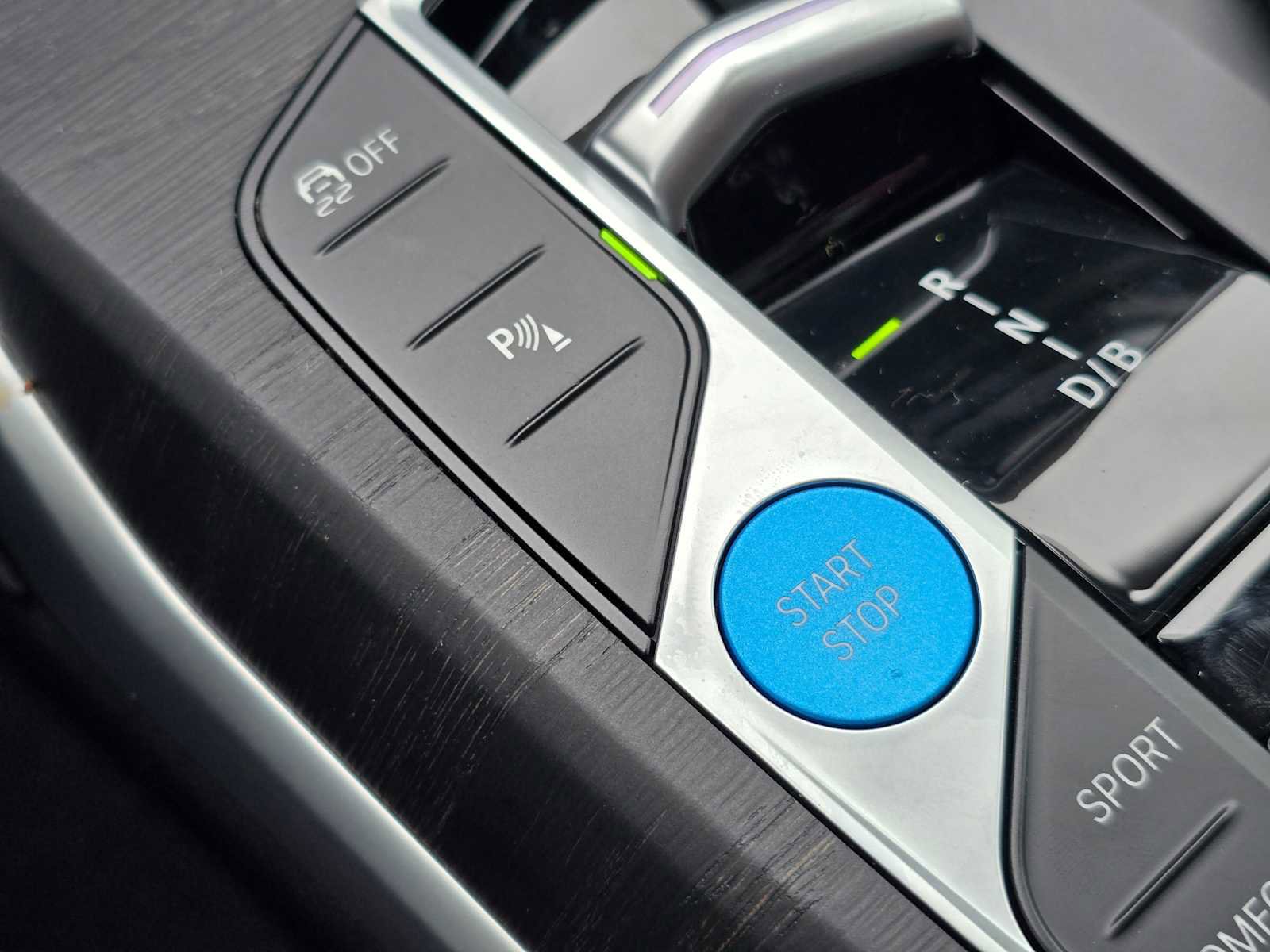 Used 2024 BMW i4 eDrive35 w/ Premium Package image 38