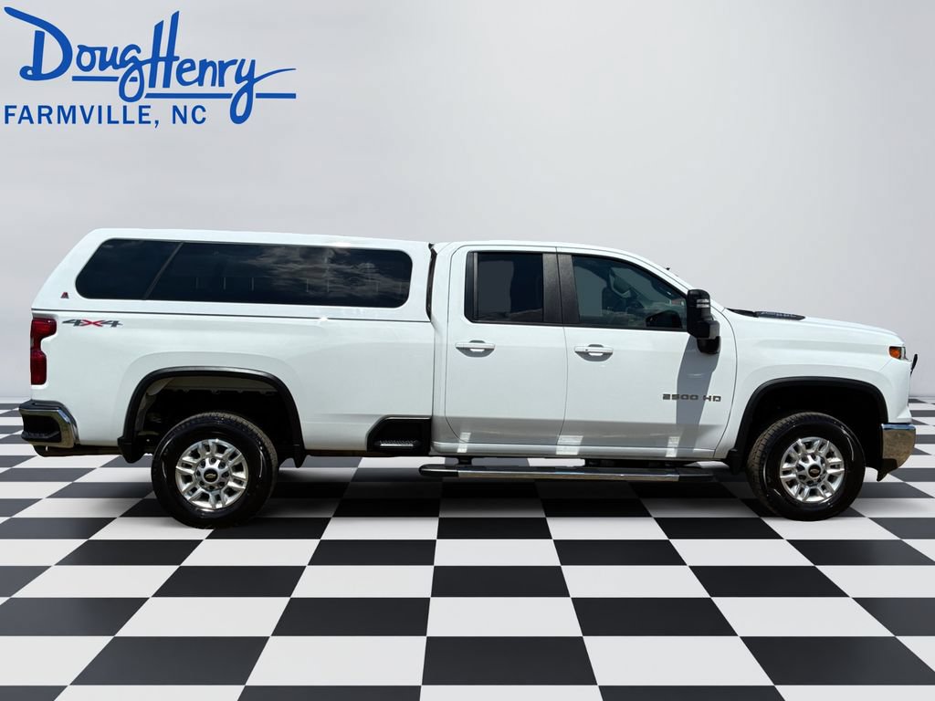 Used 2025 Chevrolet Silverado 2500 LT w/ Convenience Package AWD/4WD image 6