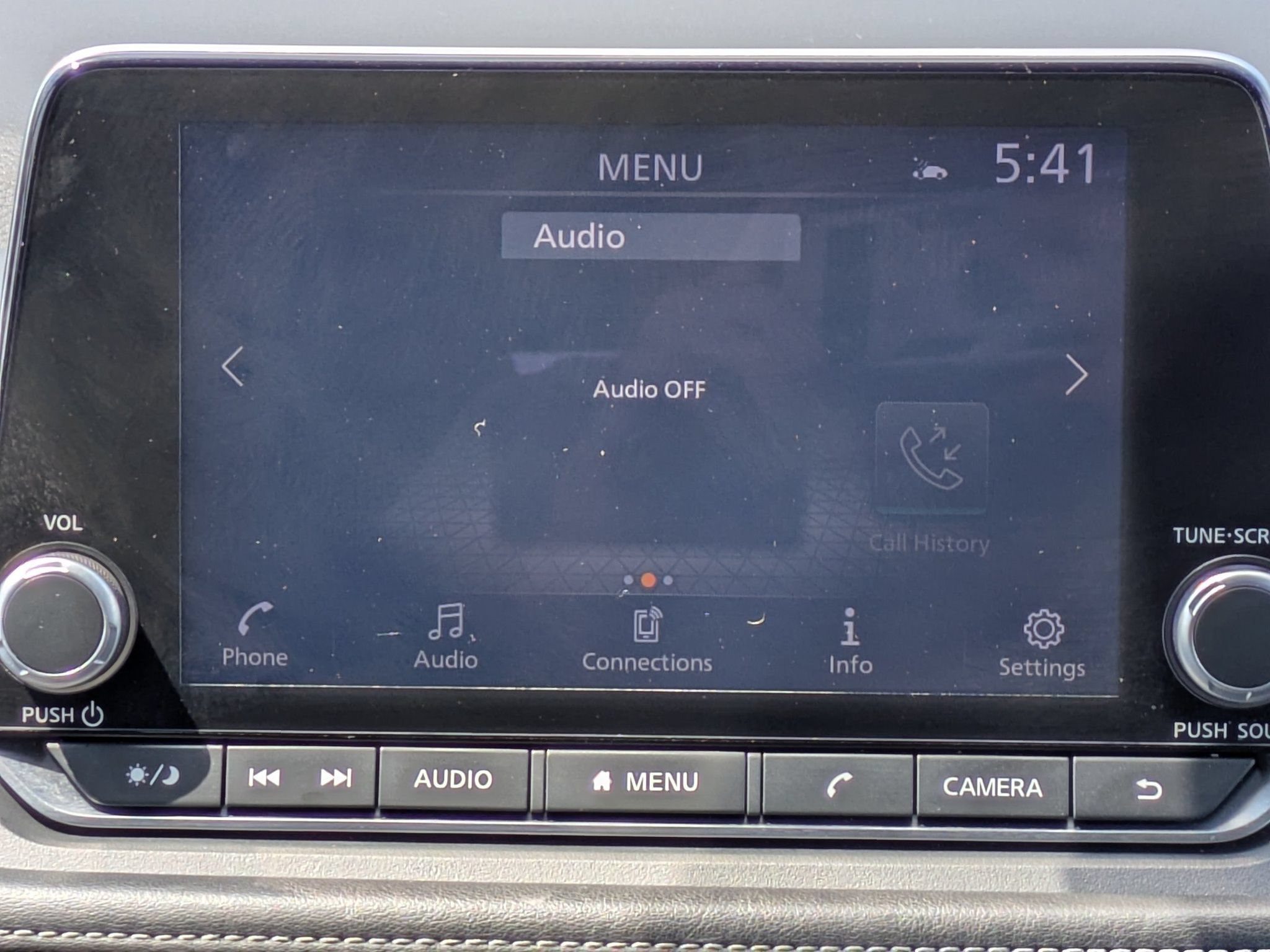 Certified 2025 Nissan Rogue SV FWD image 19