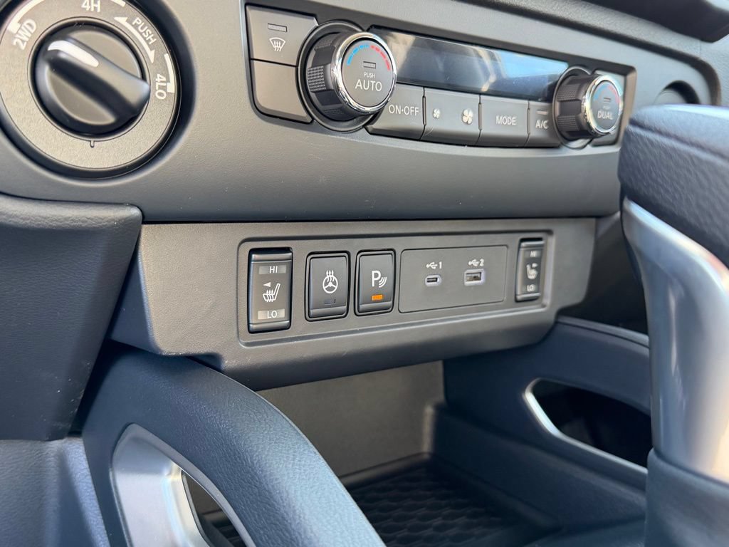 New 2026 Nissan Frontier SV w/ All-Weather Content Package AWD/4WD image 28