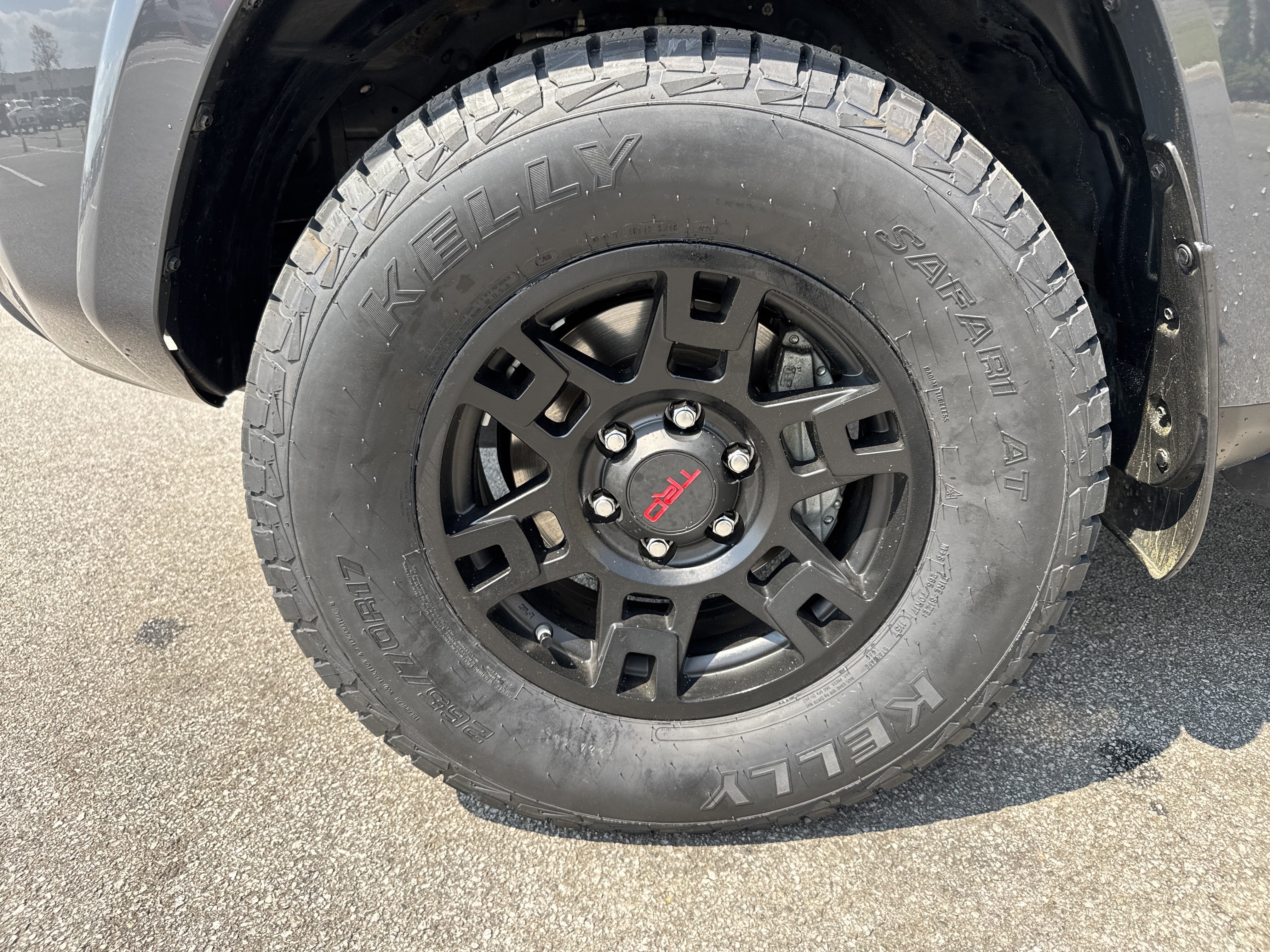 Used 2024 Toyota 4Runner SR5 Premium w/ Moonroof Package image 13