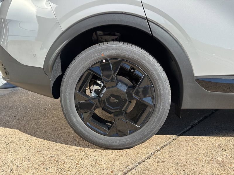 New 2026 Kia Sportage X-Line w/ X-Line Technology Package image 9