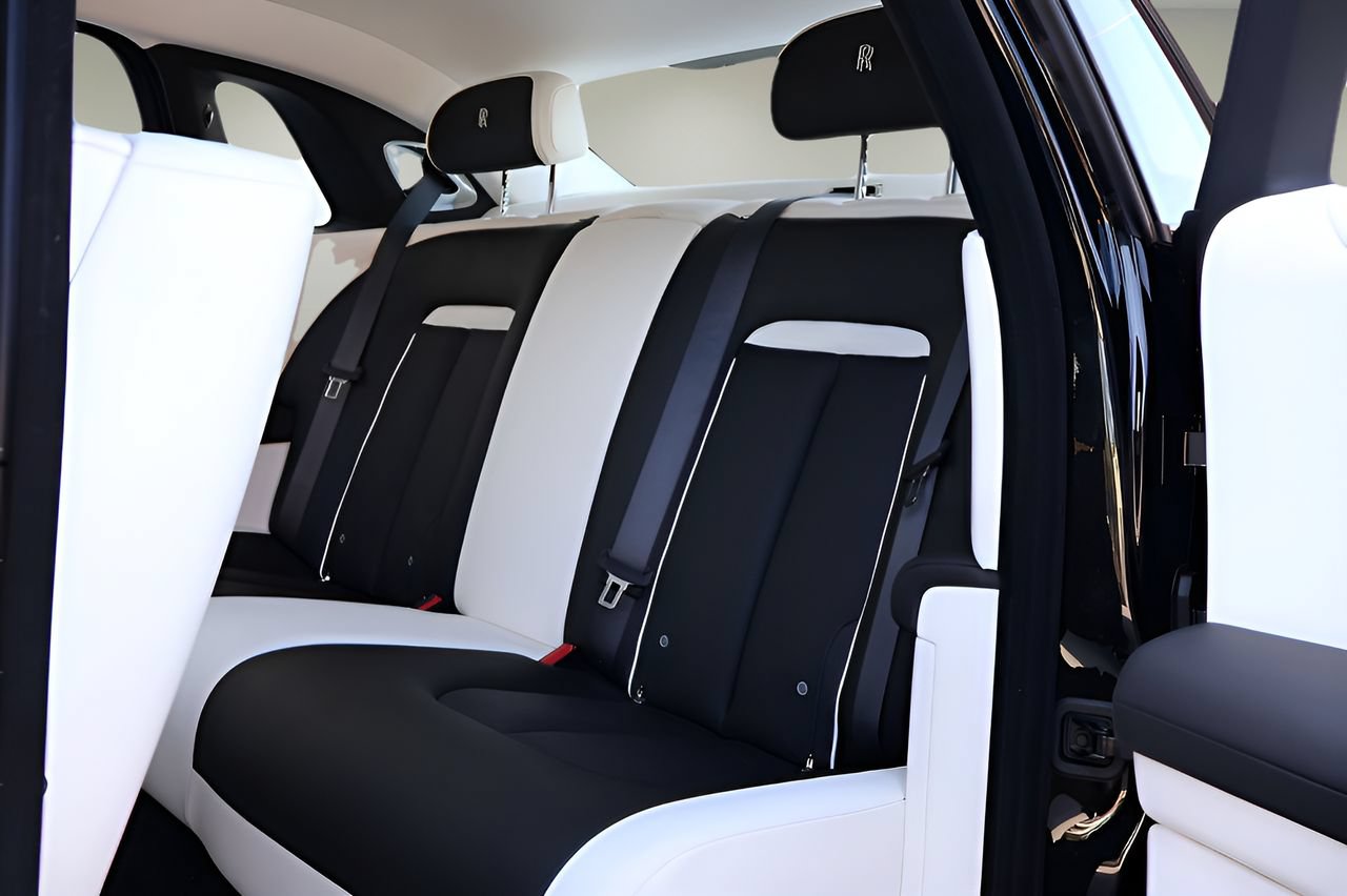New 2026 Rolls-Royce Ghost AWD/4WD image 17