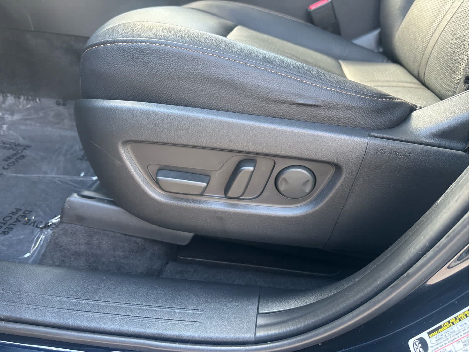 Used 2024 MAZDA CX-90 Plug-In Hybrid w/ Preferred AWD/4WD image 37