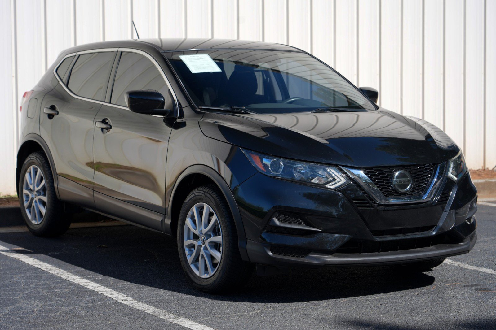 Used 2021 Nissan Rogue Sport S FWD image 47