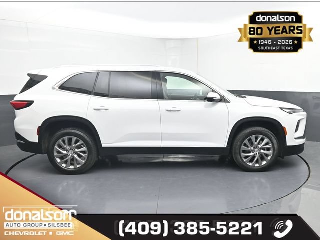 Used 2025 Buick Enclave Preferred FWD image 2