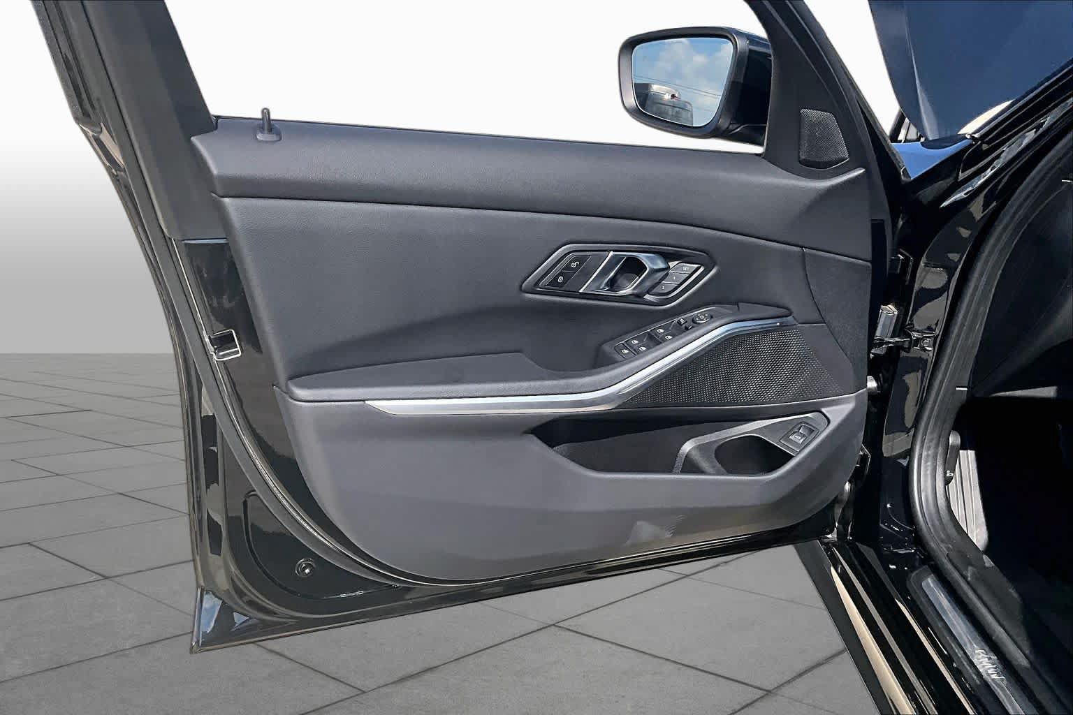 Used 2026 BMW 330i Sedan RWD image 24