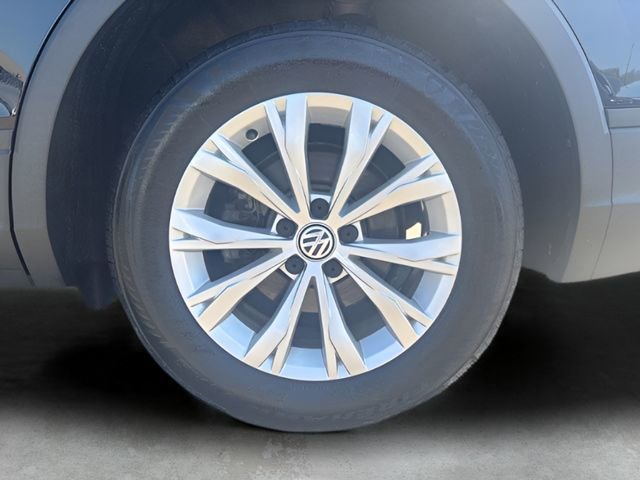 Used 2020 Volkswagen Tiguan S AWD/4WD image 33
