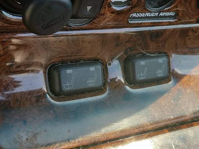 Used 2003 Ford Thunderbird RWD image 16
