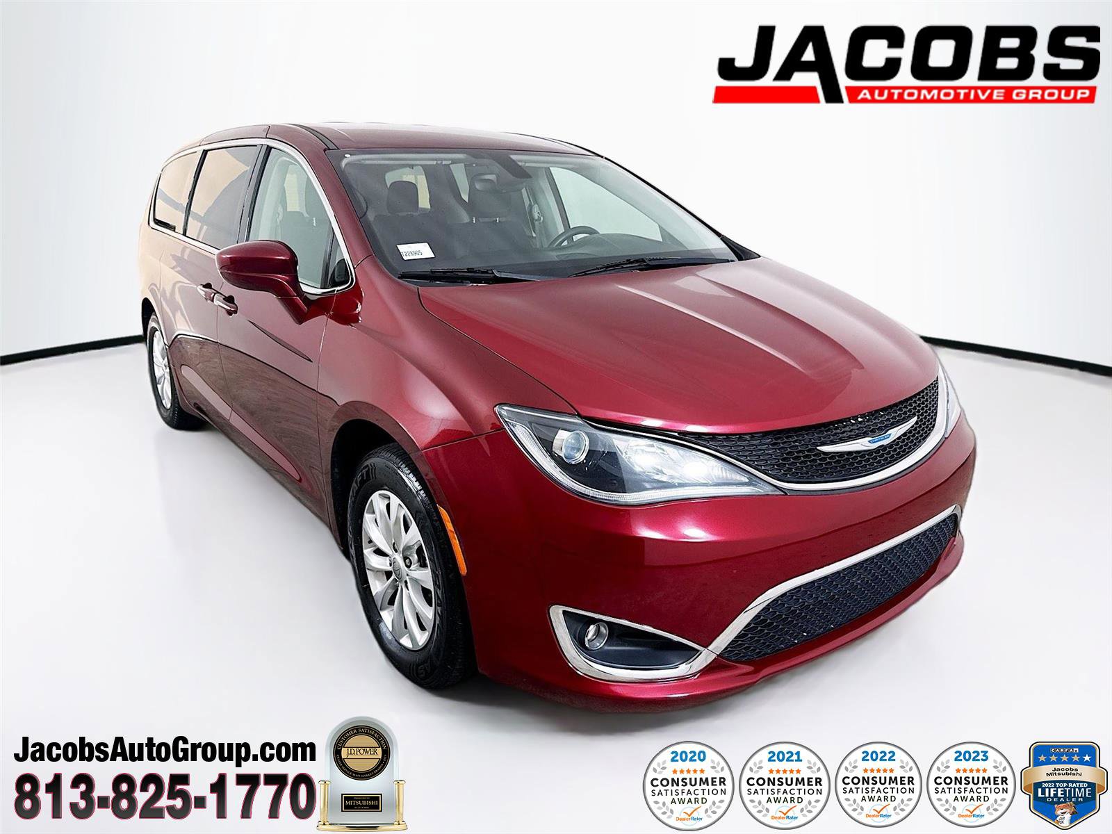 Used 2018 Chrysler Pacifica Touring Plus image 1