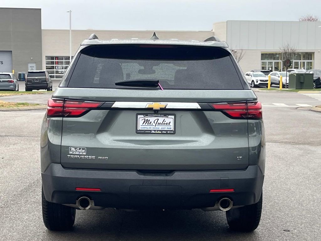 Used 2023 Chevrolet Traverse LT image 8