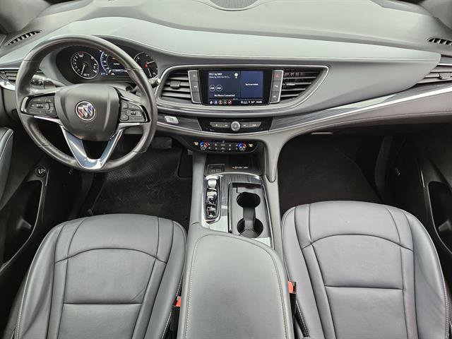 Used 2024 Buick Enclave Premium image 17