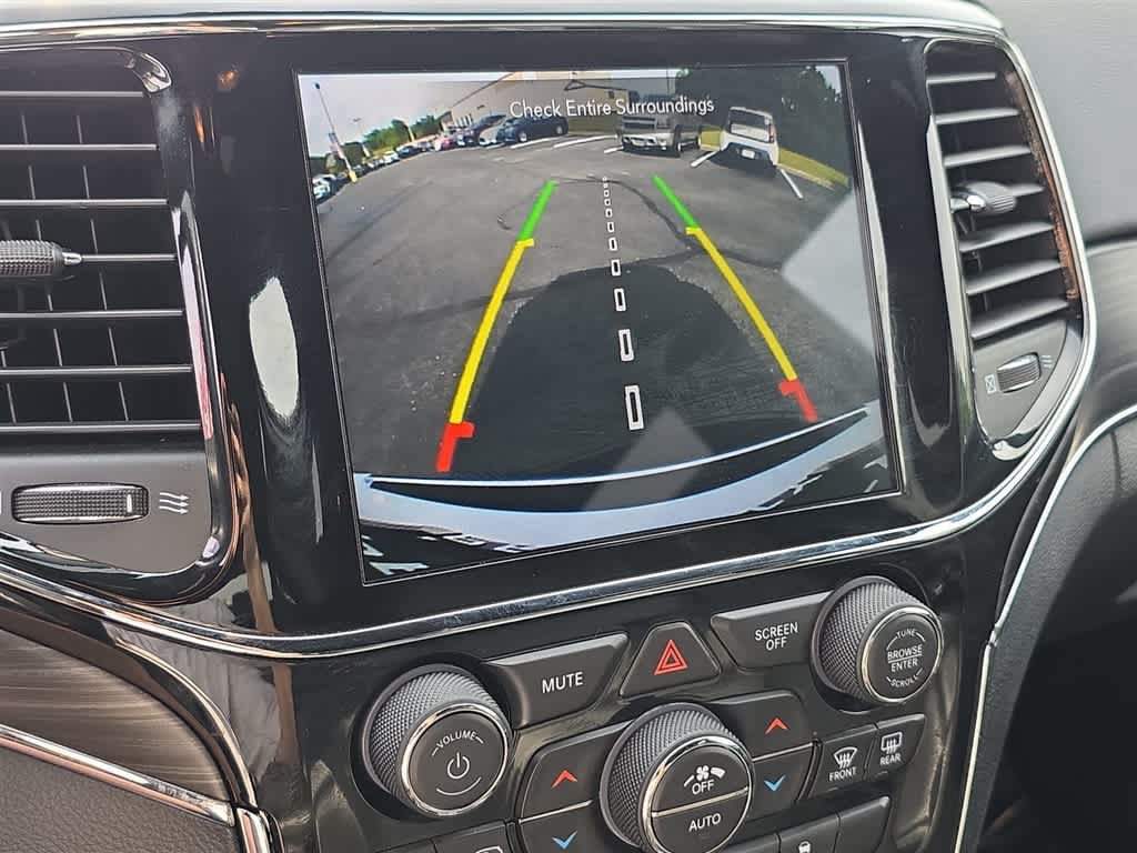 Used 2020 Jeep Grand Cherokee Limited w/ Premium Lighting Group AWD/4WD image 20