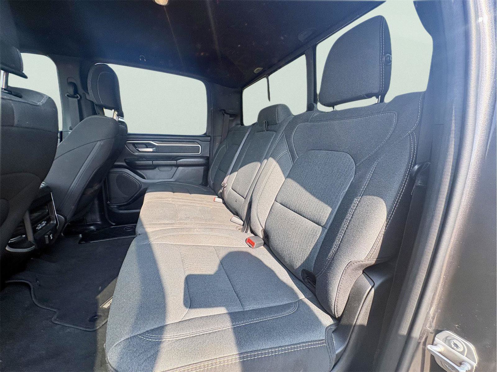 Used 2021 RAM 1500 Big Horn AWD/4WD image 14