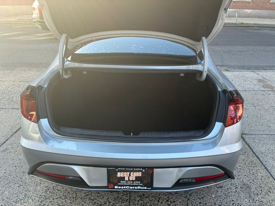 Used 2021 Hyundai Sonata SE FWD image 8