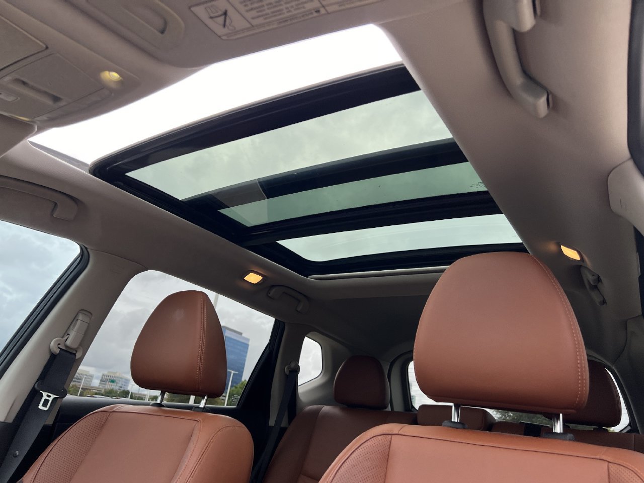 Used 2018 Nissan Rogue SL w/ Premium Package FWD image 9