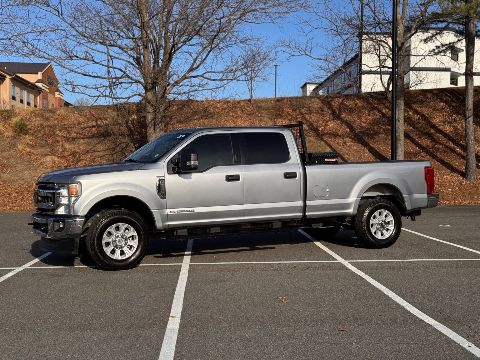 Used 2022 Ford F350 XLT w/ XLT Value Package image 5