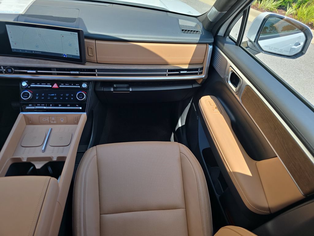 New 2026 Hyundai Santa Fe Calligraphy FWD image 16