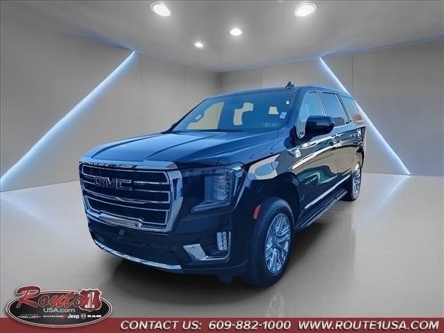 Used 2024 GMC Yukon SLT AWD/4WD image 2